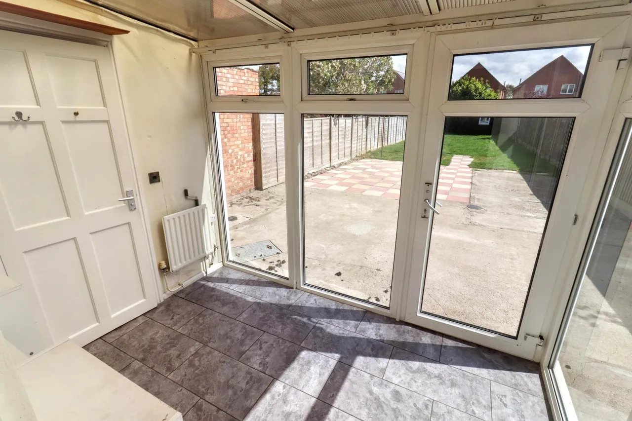 Edward Road, Spalding, PE11, photo 4