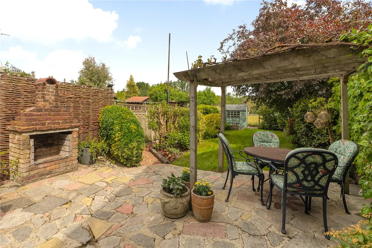 Shalmsford Street, Chartham, Canterbury, Kent, CT4, photo 2