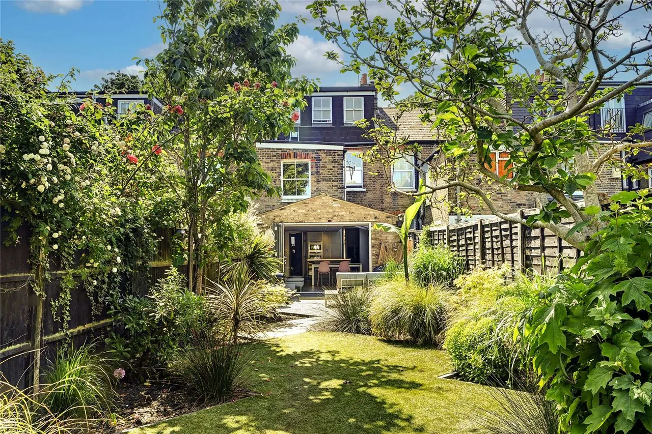 4 bed house for sale — Beaumont Road, Chiswick, W4 5AP