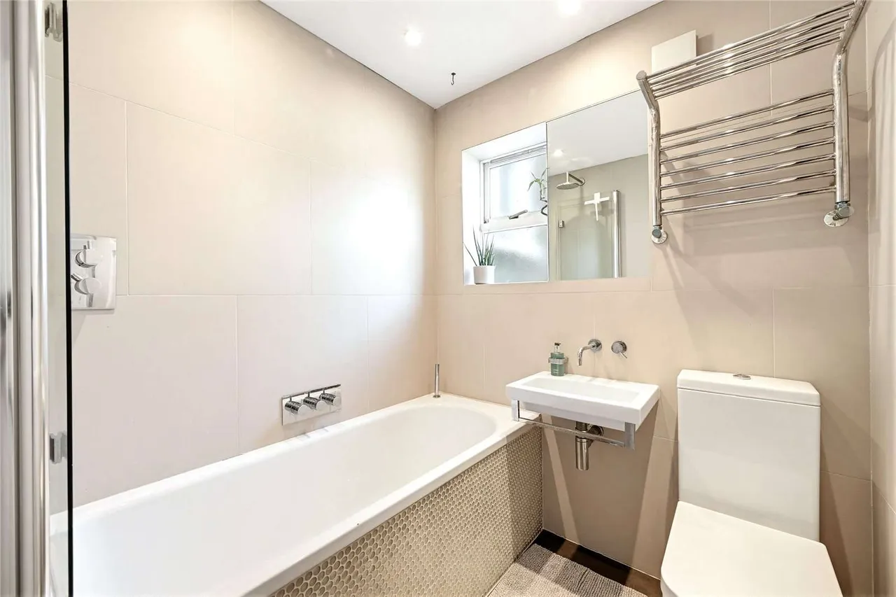 Beaumont Road, Chiswick, W4 5AP, photo 11