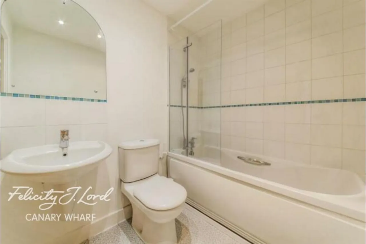 E14, photo 11