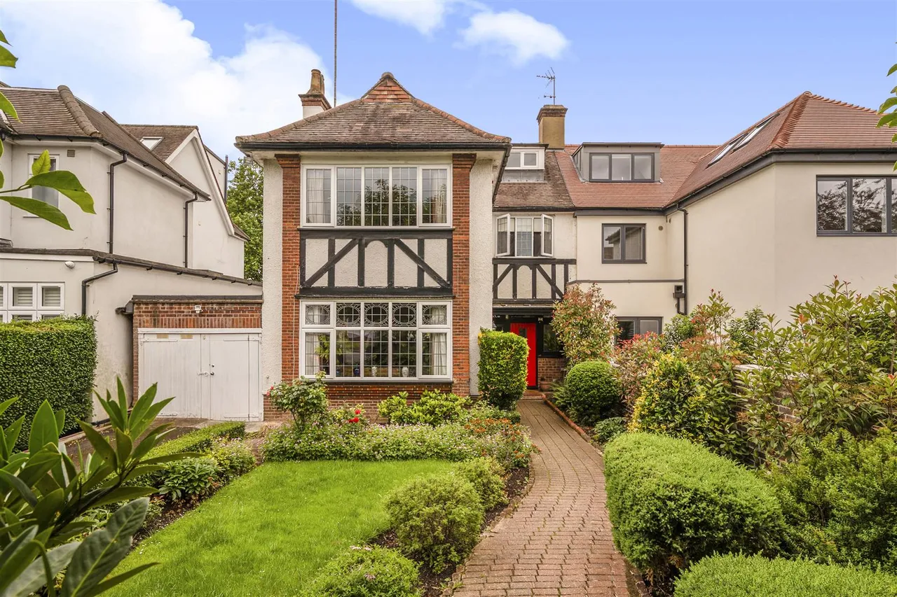 6 bed house for sale, Hodford Road, Golders Green, NW11