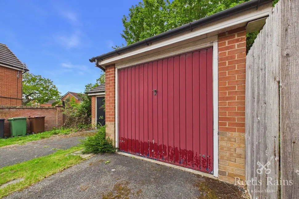 Temple Row Close, Leeds, West Yorkshire, LS15, photo 11