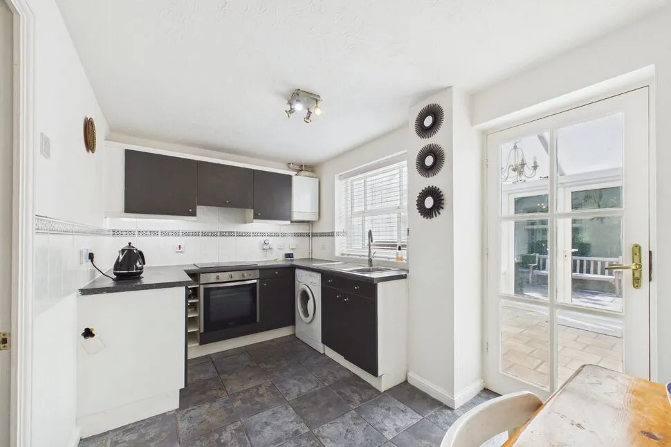 Temple Row Close, Leeds, West Yorkshire, LS15, photo 2
