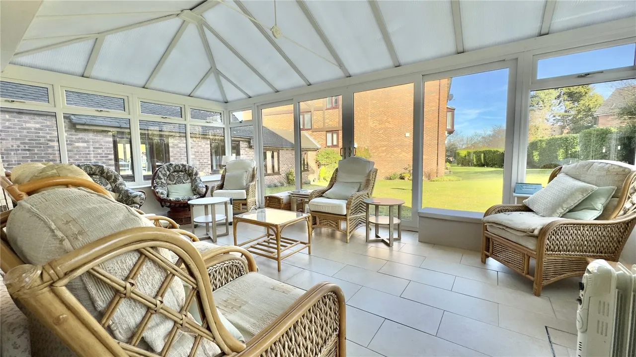 Hesslewell Court, Heswall, CH60, photo 14
