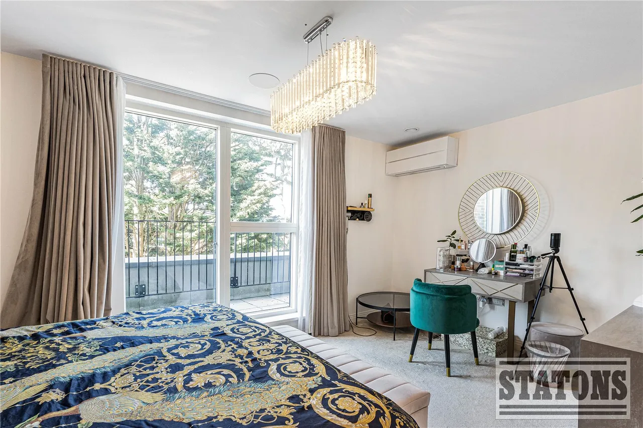 Quayle Crescent, Whetstone, London, N20 0BH, photo 8
