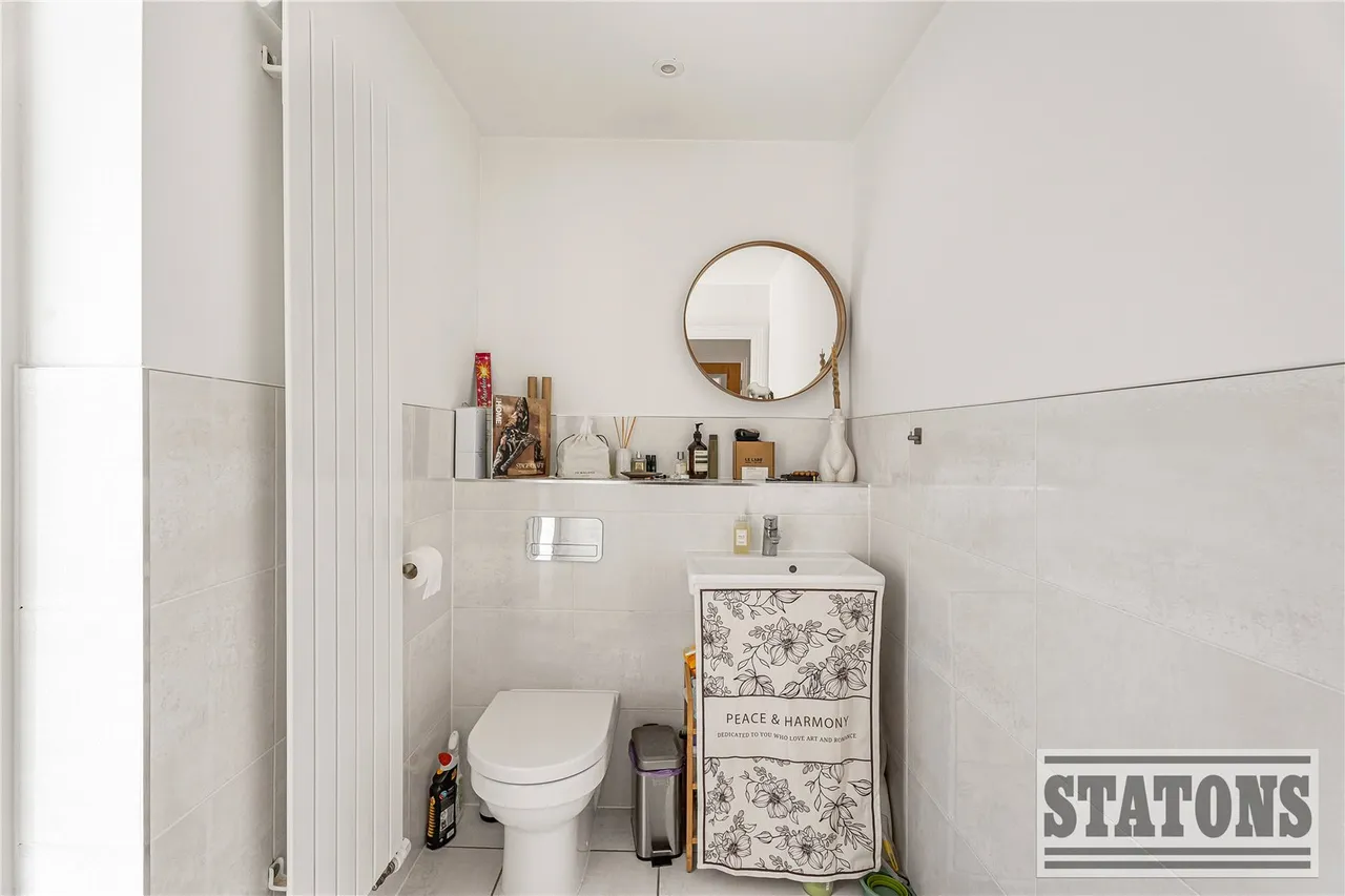 Quayle Crescent, Whetstone, London, N20 0BH, photo 6