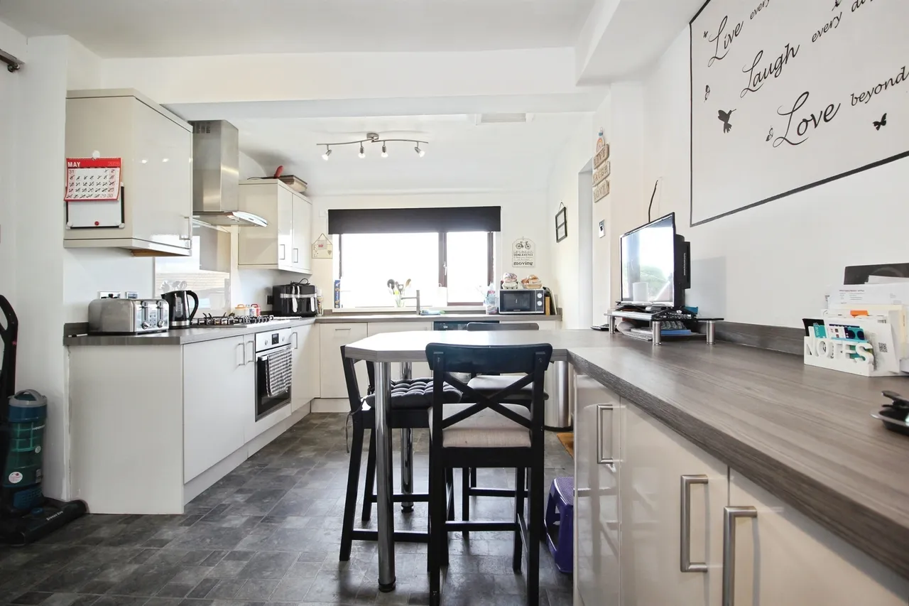 Wolley Avenue, Leeds, LS12, photo 8