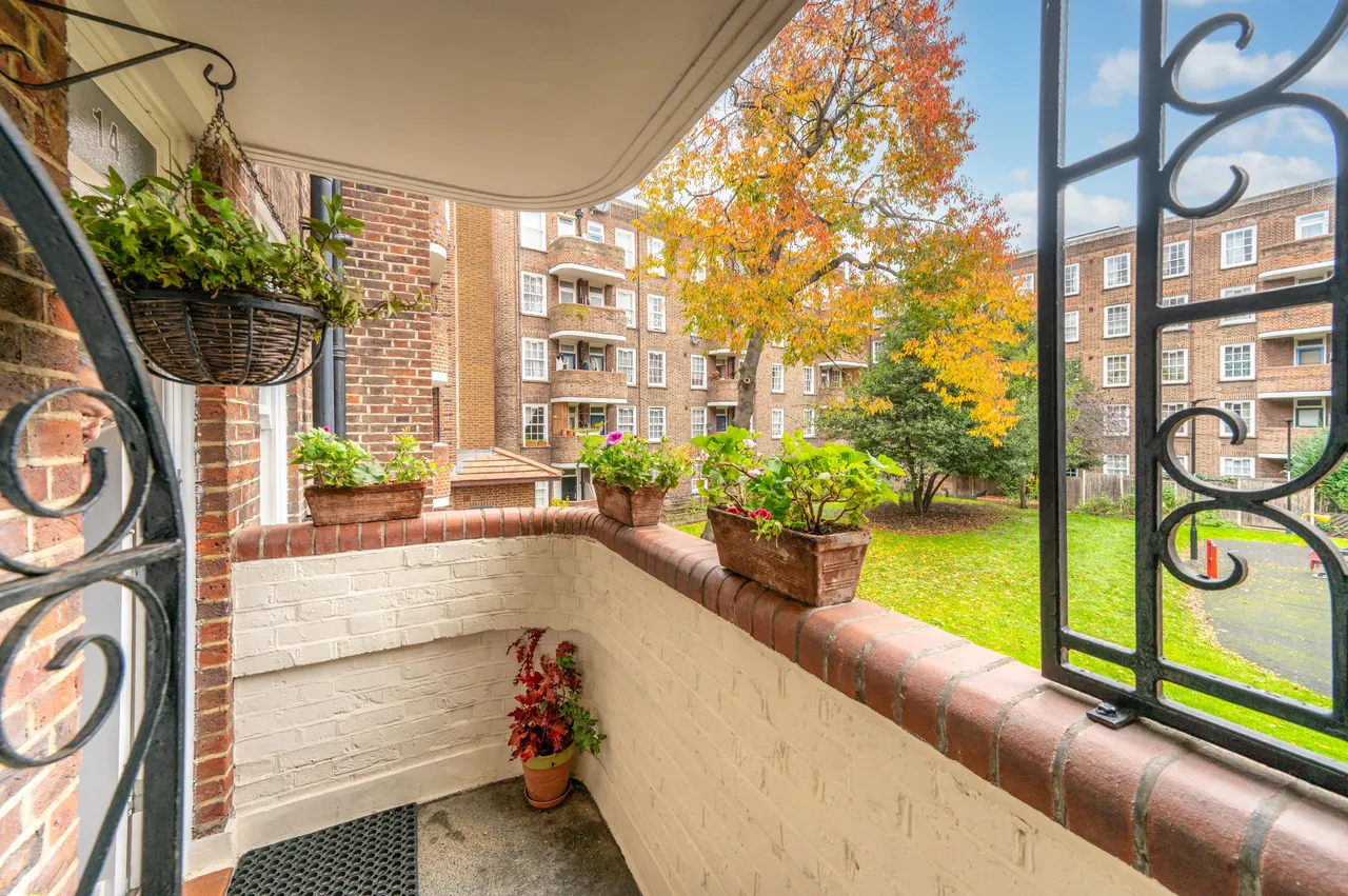 14 Nottingwood House, Clarendon Road, London, photo 12