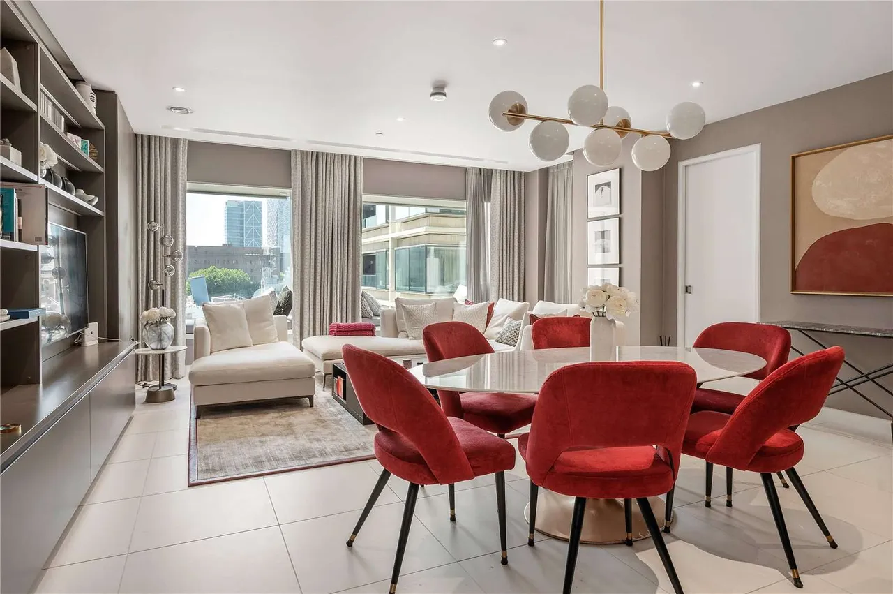 Water Lane, London, EC3R, photo 14