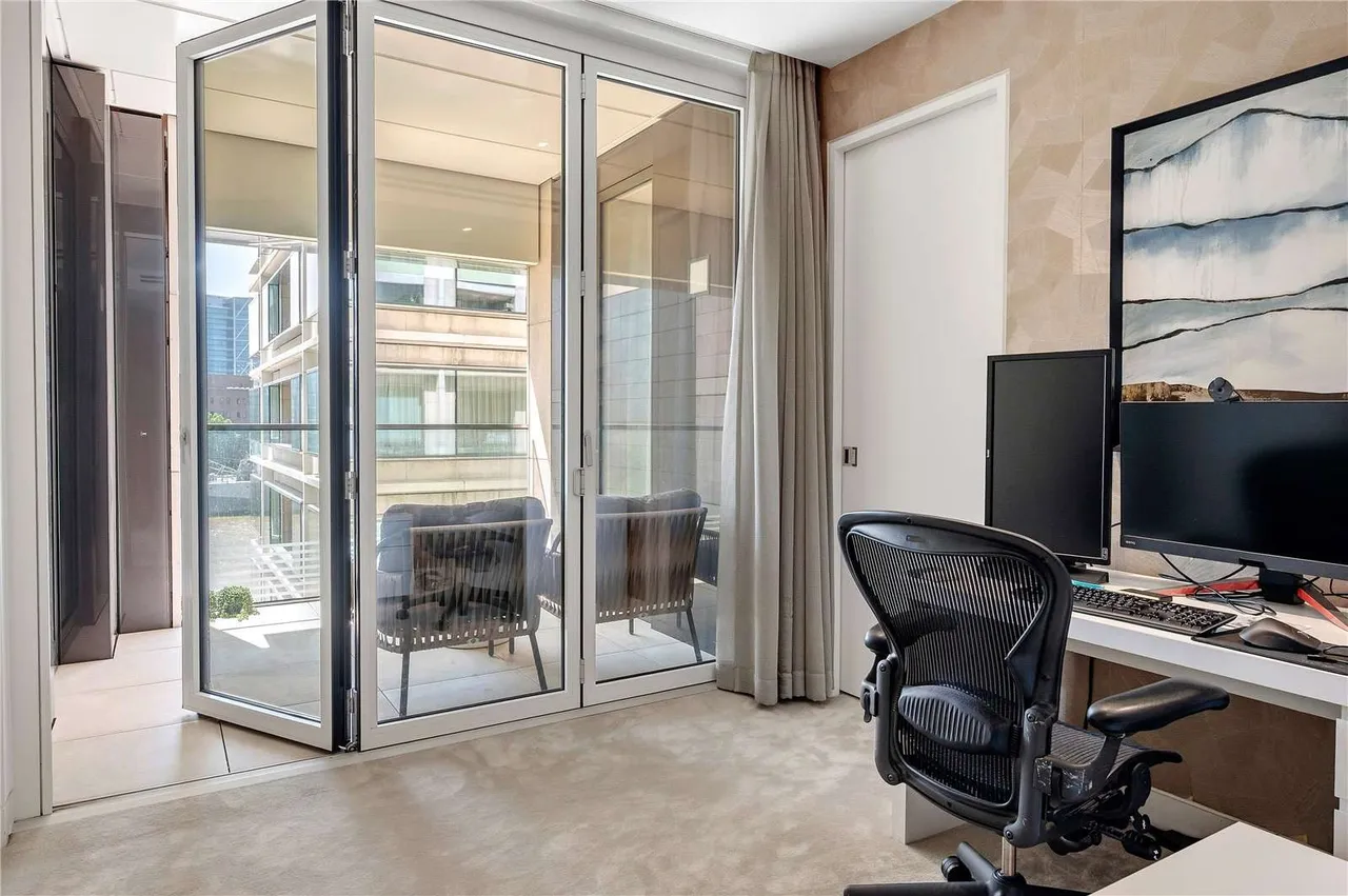 Water Lane, London, EC3R, photo 10