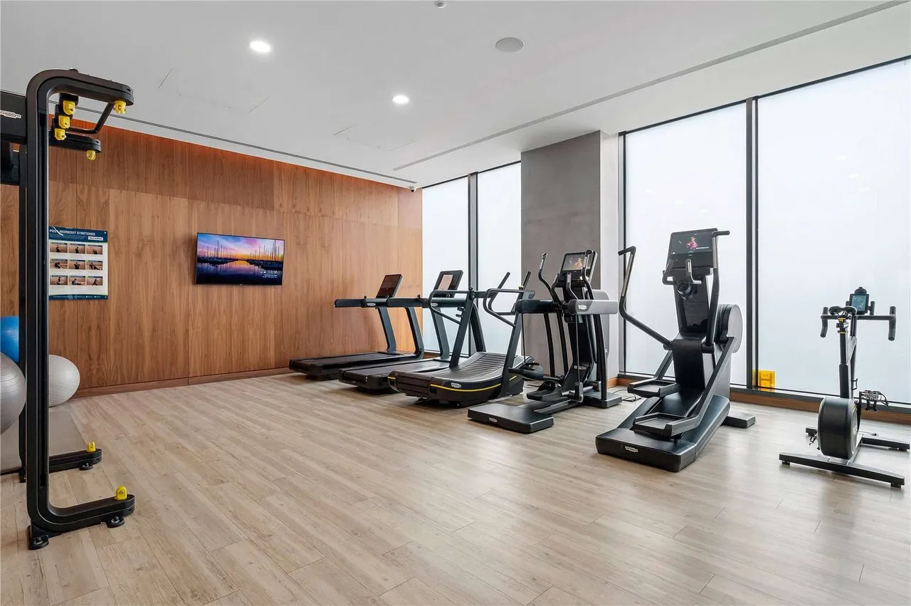 Water Lane, London, EC3R, photo 20
