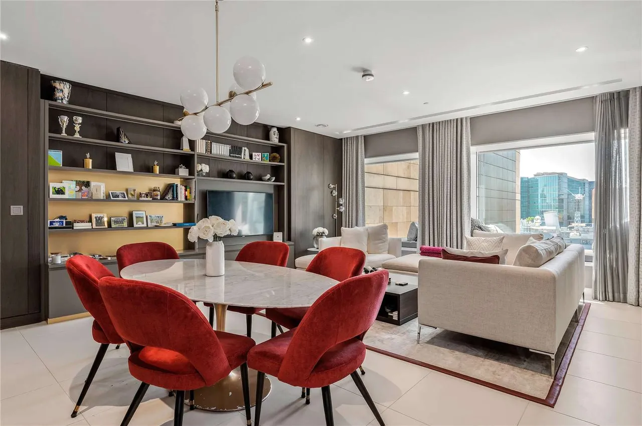 2 bed flat for sale, Water Lane, London, EC3R