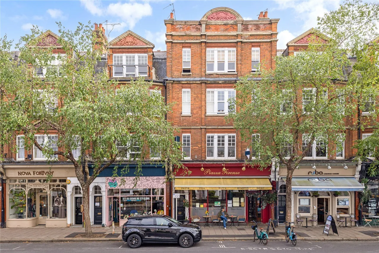 3 bed flat to rent — High Street, Teddington, TW11