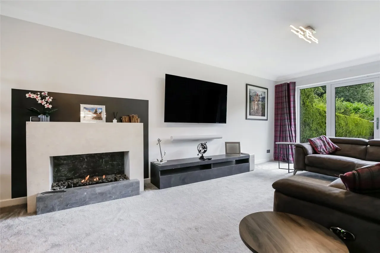 Fairlie, Stewartfield, East Kilbride, South Lanarkshire, G74, photo 6