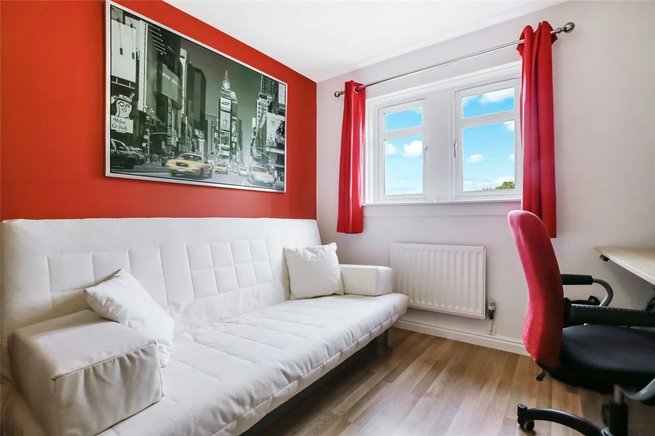 Fairlie, Stewartfield, East Kilbride, South Lanarkshire, G74, photo 15