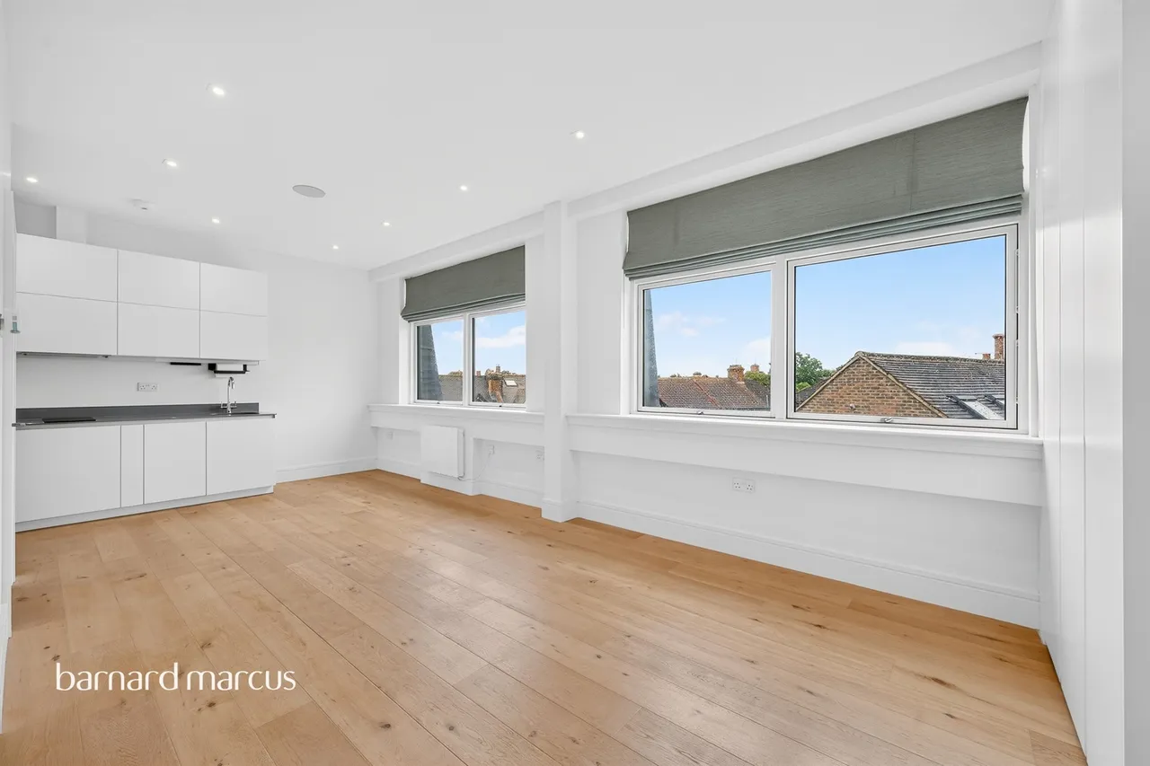 Burlington Road, New Malden, photo 8