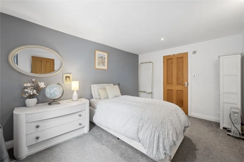 Grange Park Road, Cheadle, photo 6