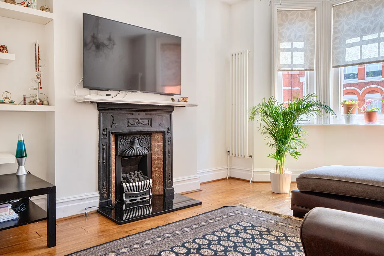 156 Hamlet Gardens, London, photo 5
