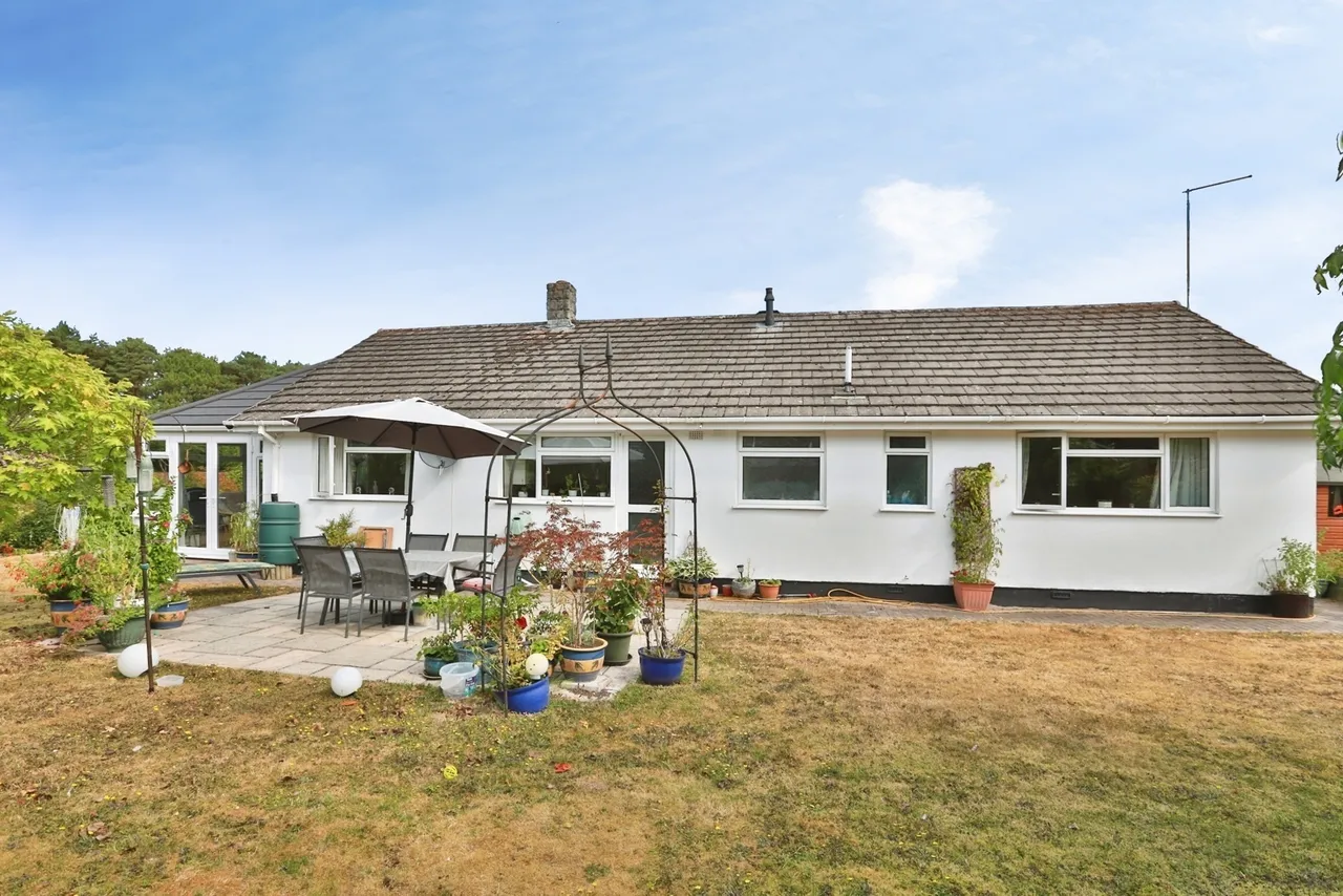 Pine Manor Road, Ashley Heath, BH24, photo 10