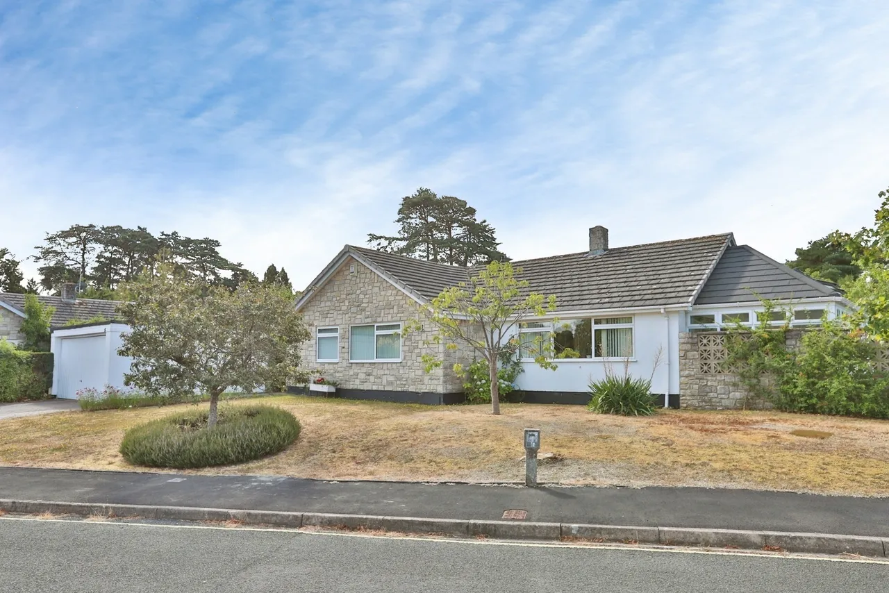 Pine Manor Road, Ashley Heath, BH24, photo 12