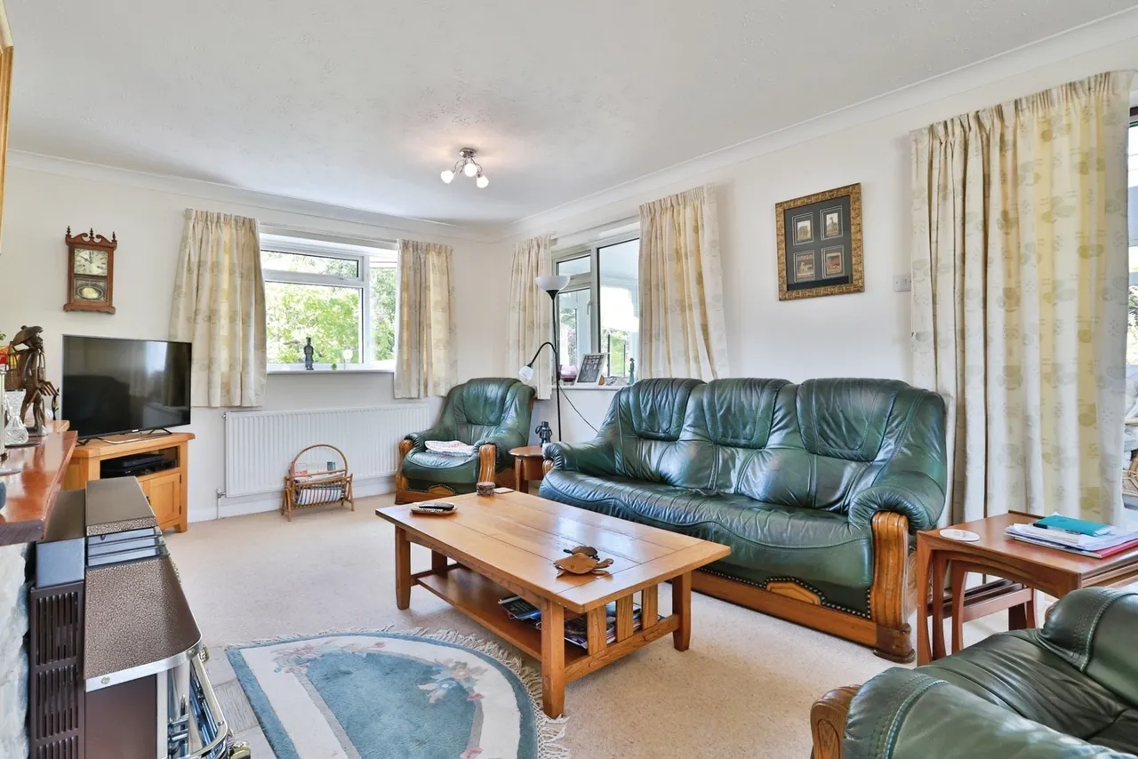 Pine Manor Road, Ashley Heath, BH24, photo 13