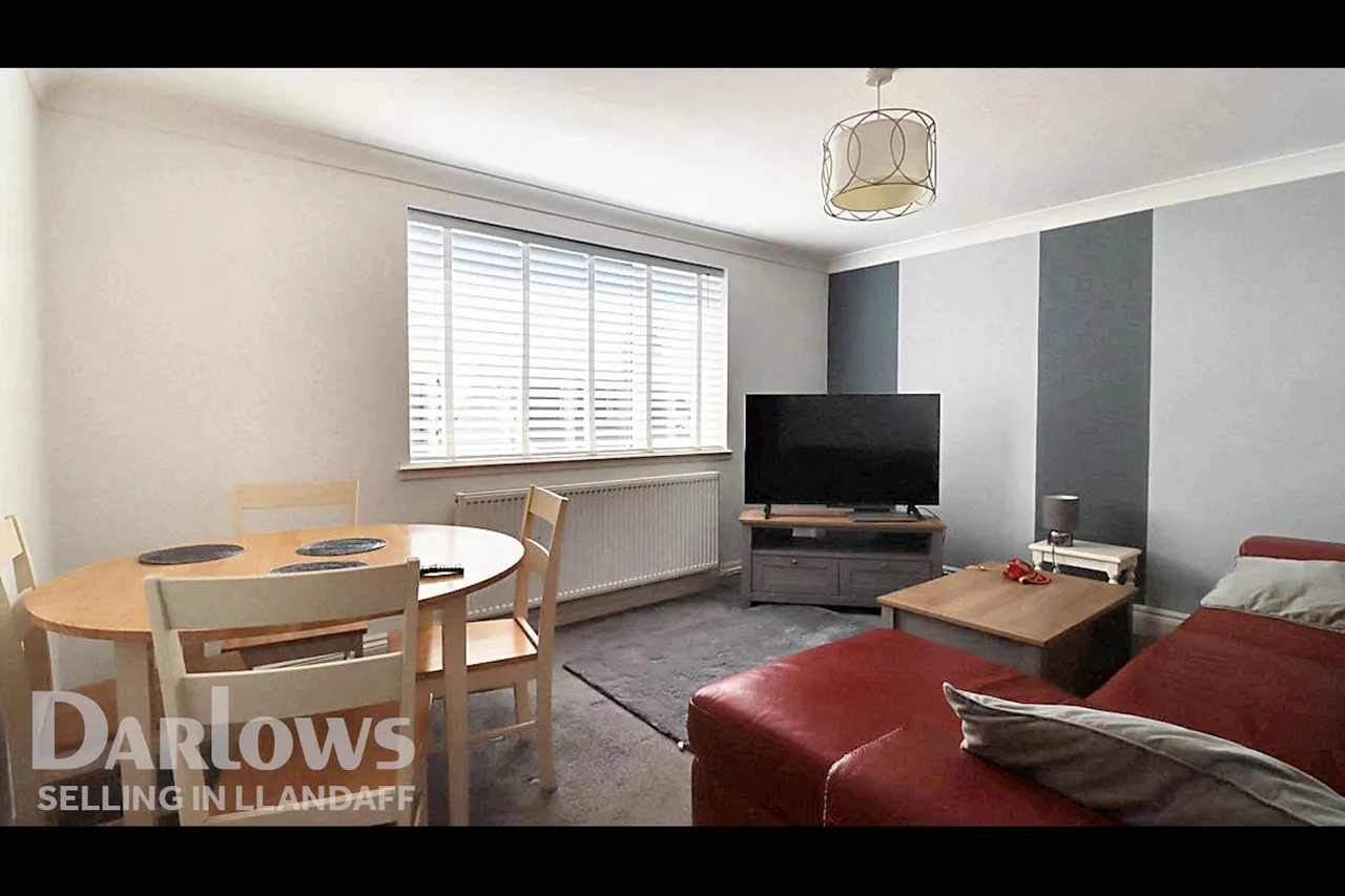 2 bed flat for sale, The Philog, Cardiff