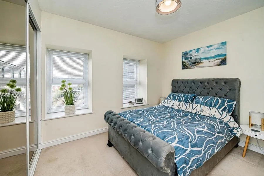 Pipit Gardens, Aylesbury, HP19, photo 13