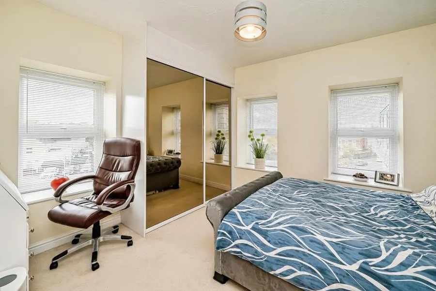 Pipit Gardens, Aylesbury, HP19, photo 16