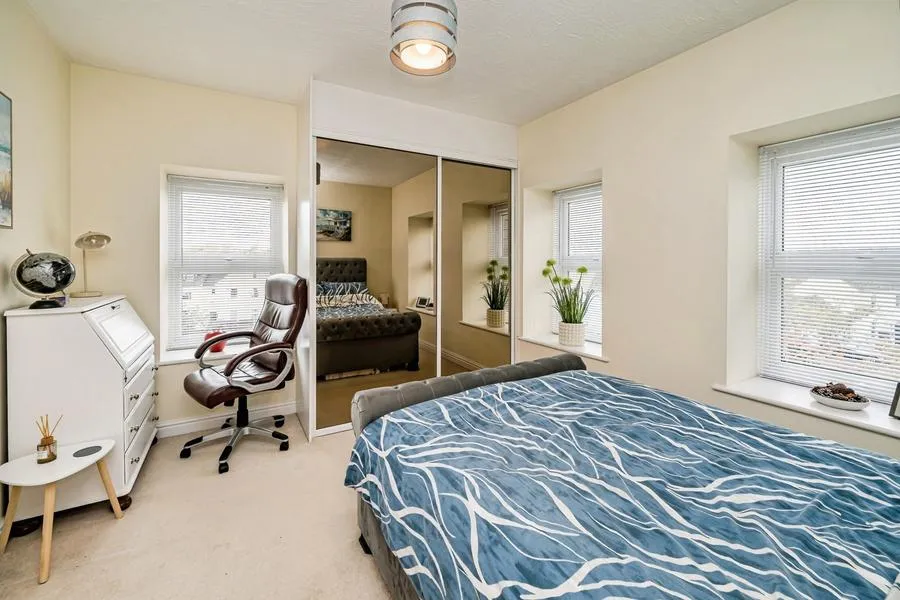 Pipit Gardens, Aylesbury, HP19, photo 14