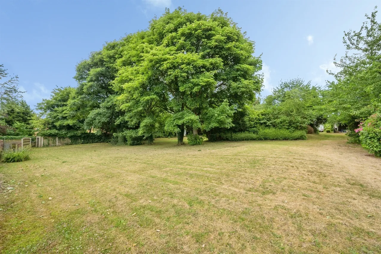 Holly Bush Drive, Thurnscoe, S63, photo 22