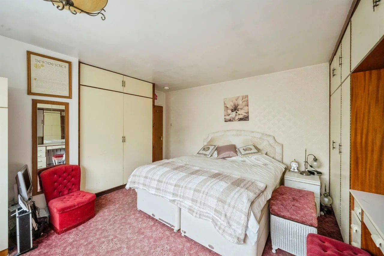 Holly Bush Drive, Thurnscoe, S63, photo 14