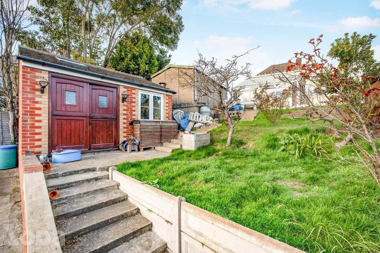 Mounts Road, Greenhithe, DA9, photo 19