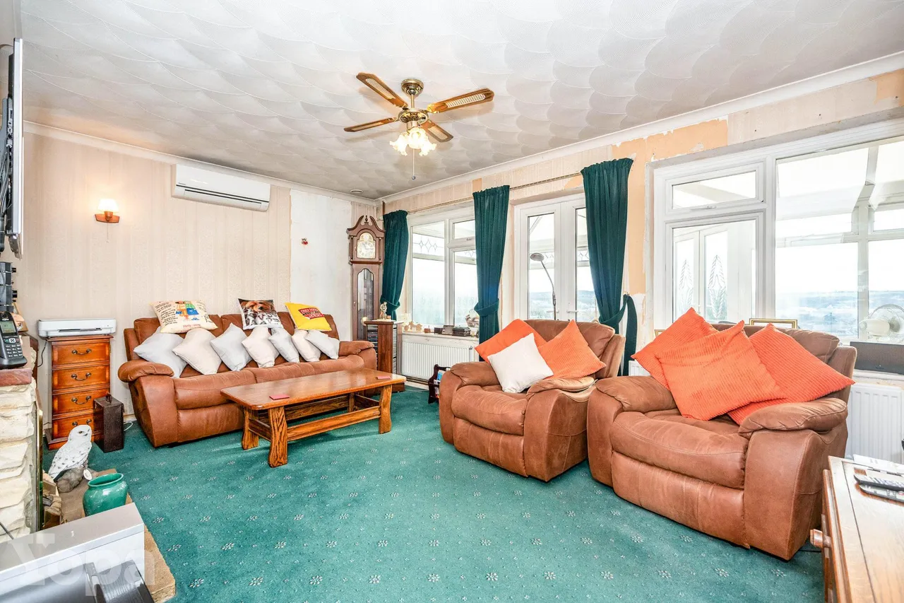 Mounts Road, Greenhithe, DA9, photo 3