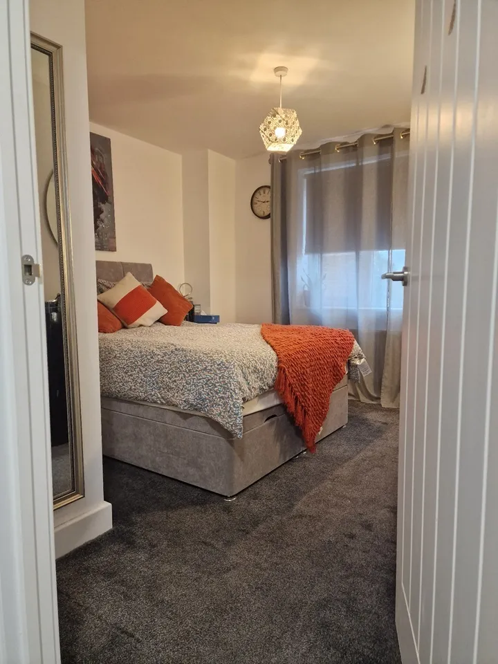 Windmill Lane, Hanwell, photo 5