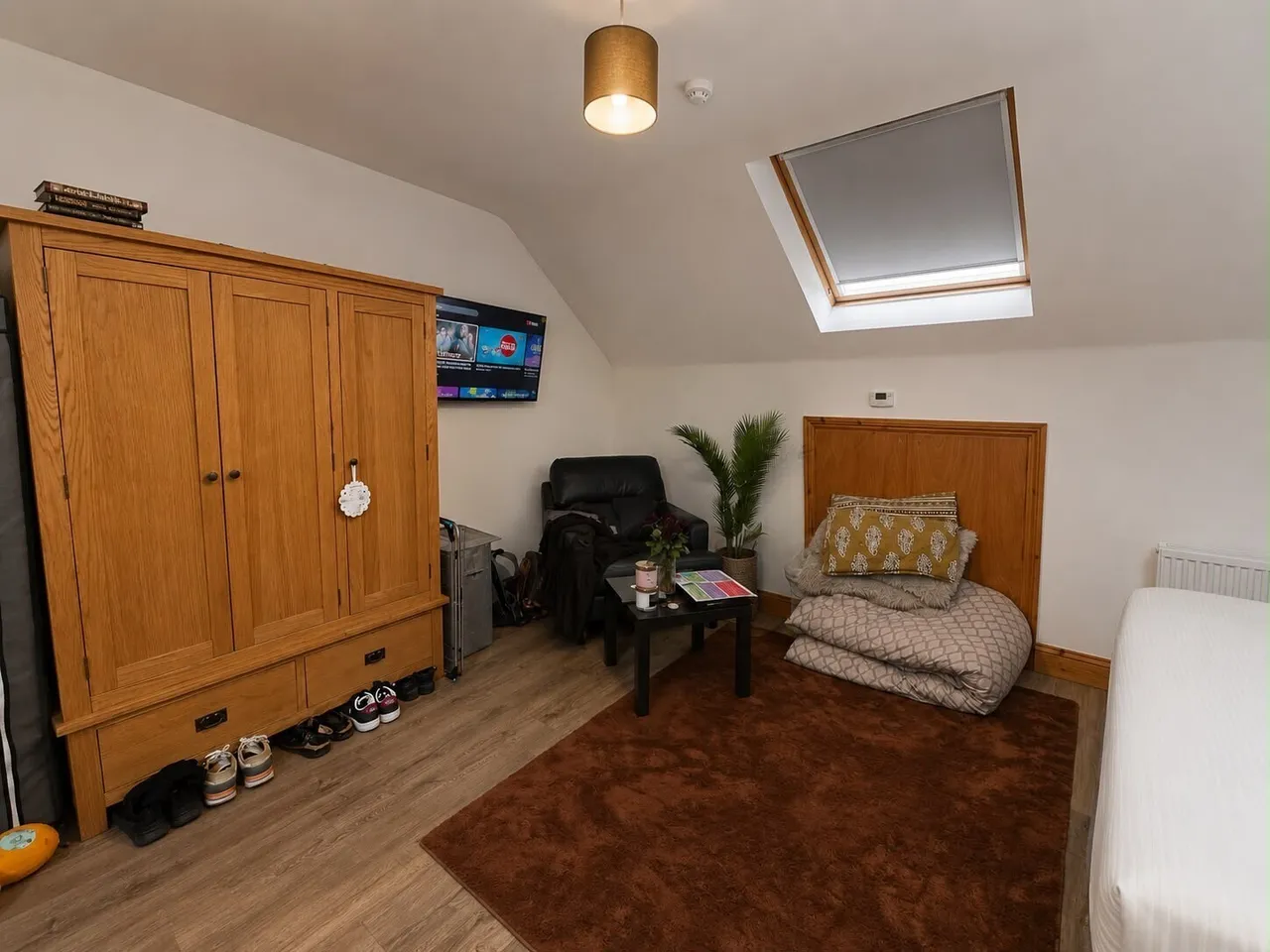 Krypton close, Shenley Lodge, photo 3