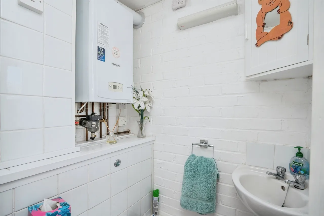 Elmwood Avenue, Waterlooville, PO7, photo 15