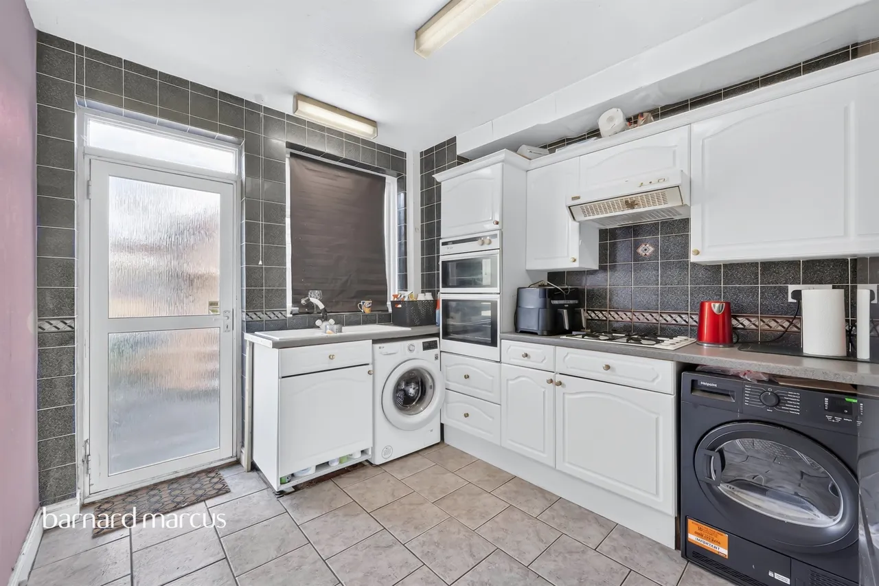 Kingston Road, Epsom, KT19, photo 10
