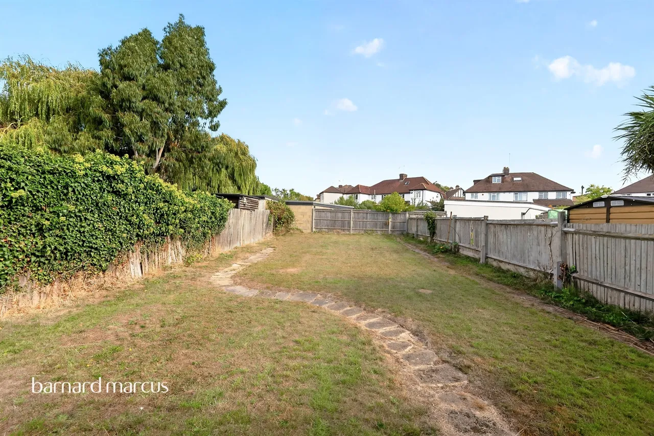 Kingston Road, Epsom, KT19, photo 13