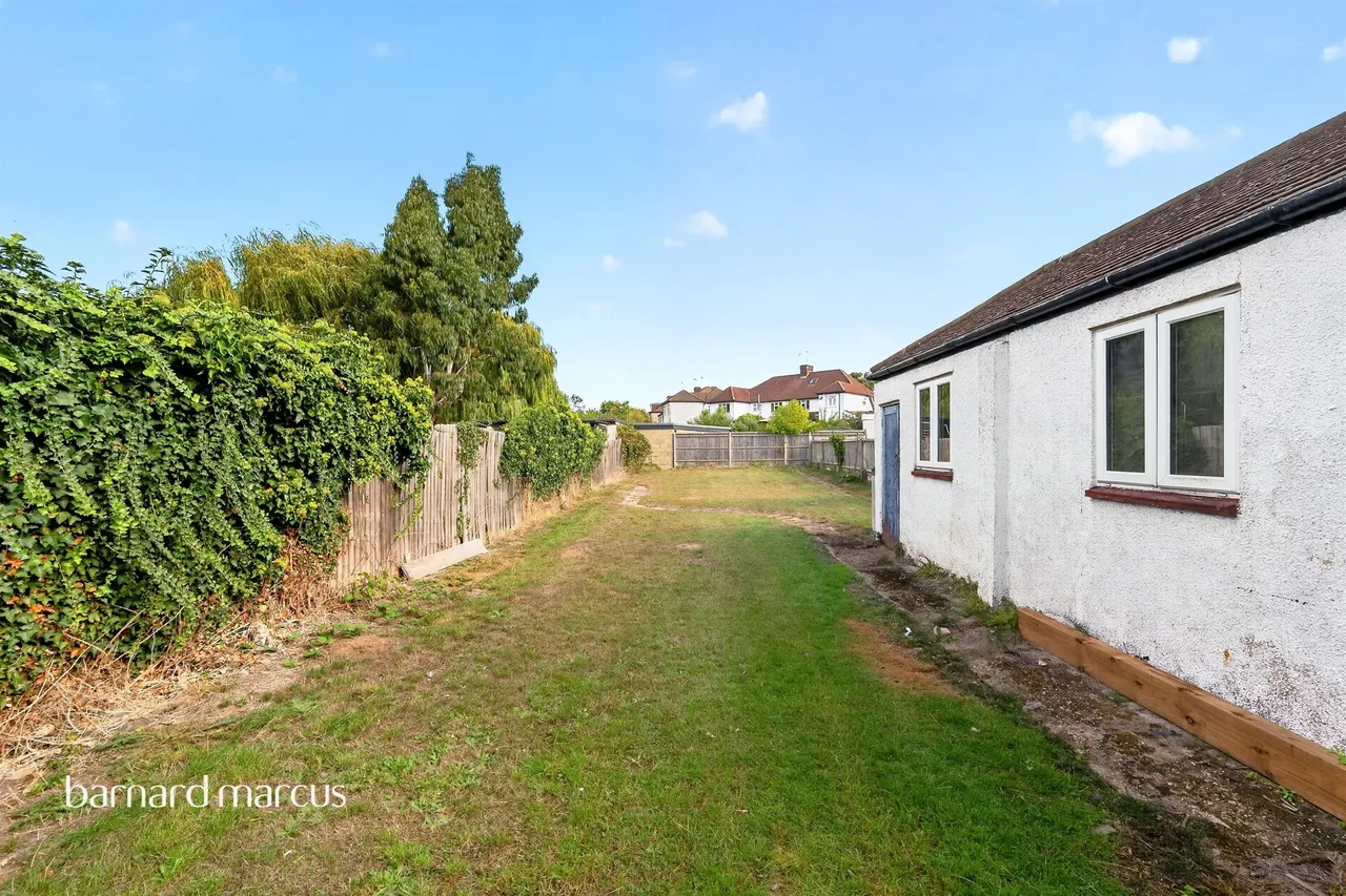 Kingston Road, Epsom, KT19, photo 11