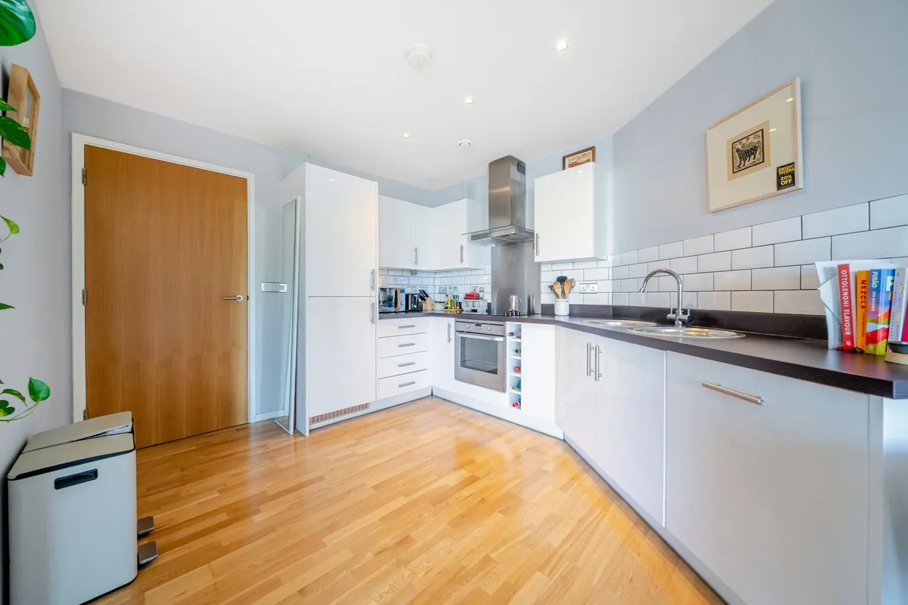 Enid Street, SE16, photo 14