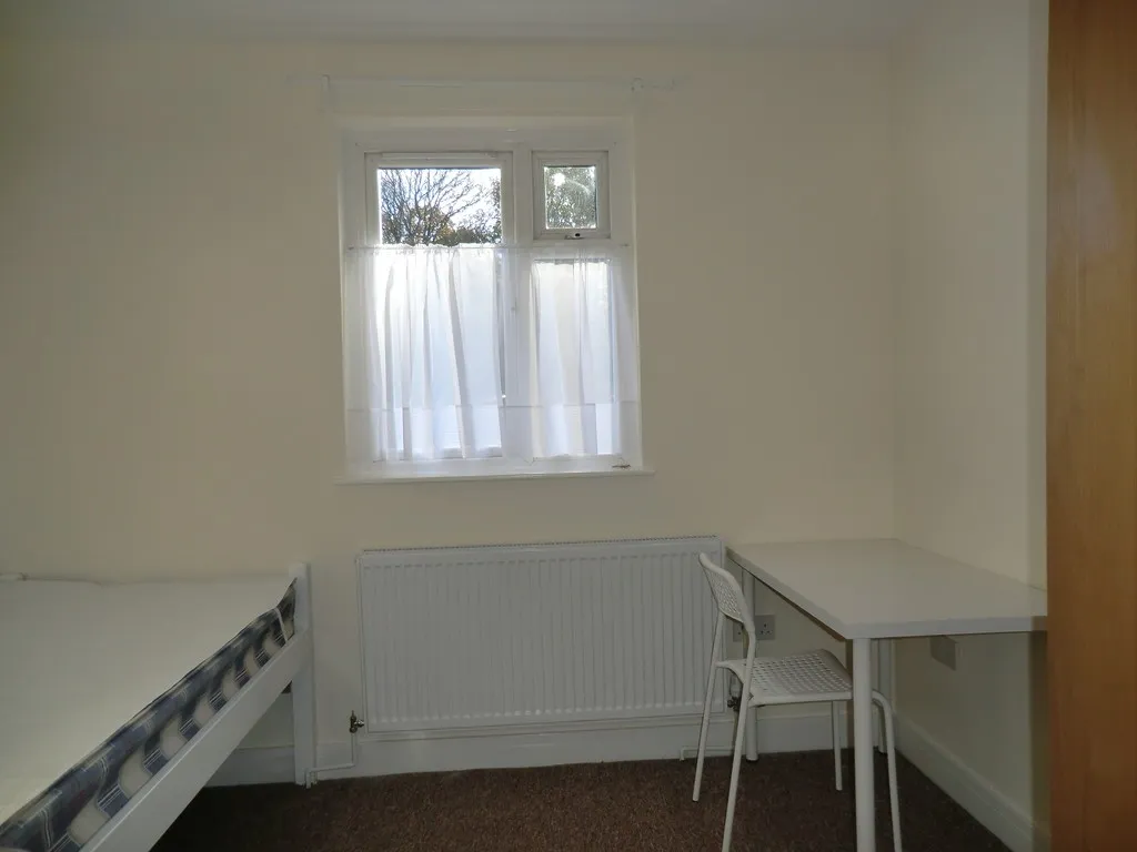 Charter Avenue, Canley, photo 11