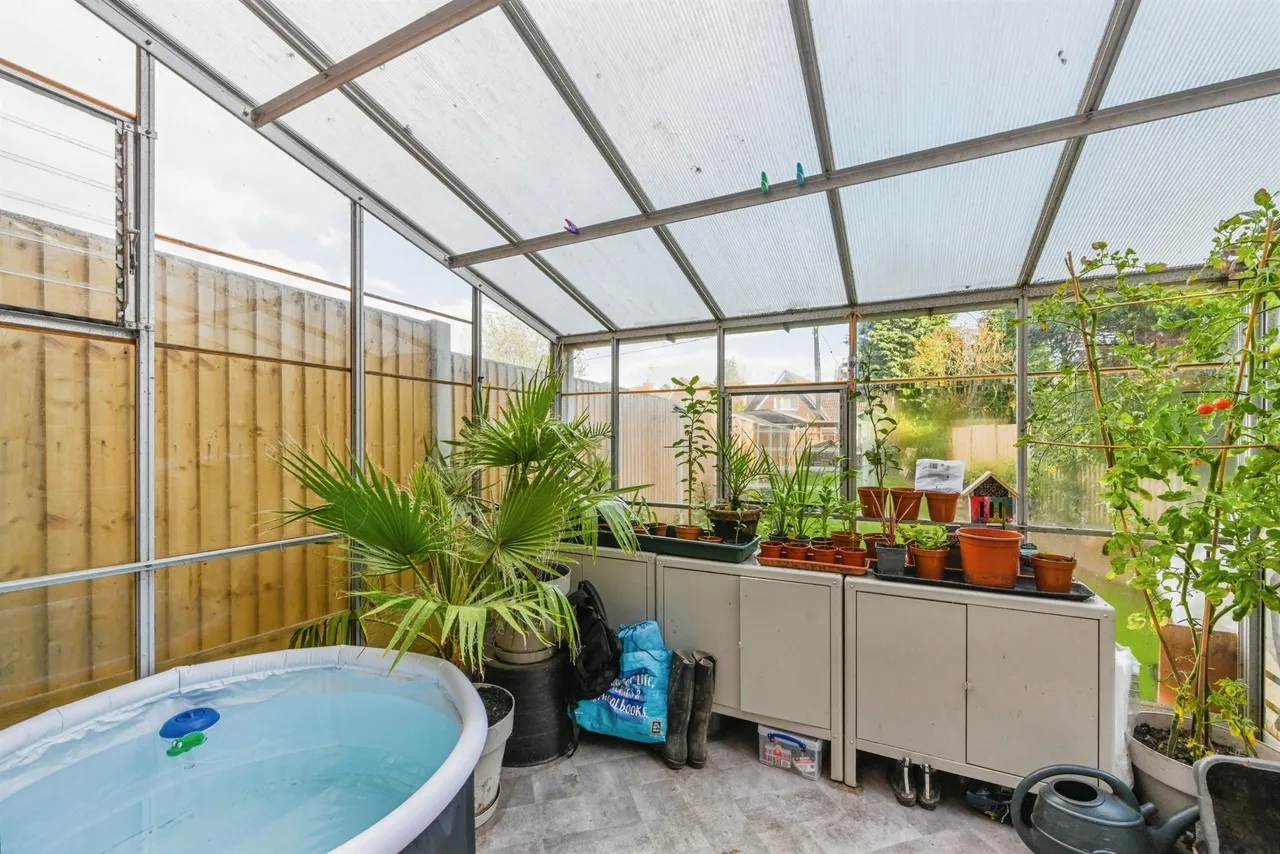 Hall Drive, Doveridge, Ashbourne, photo 8