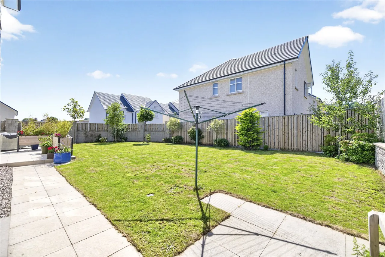 West Craigbank Avenue, Cults, AB15, photo 27