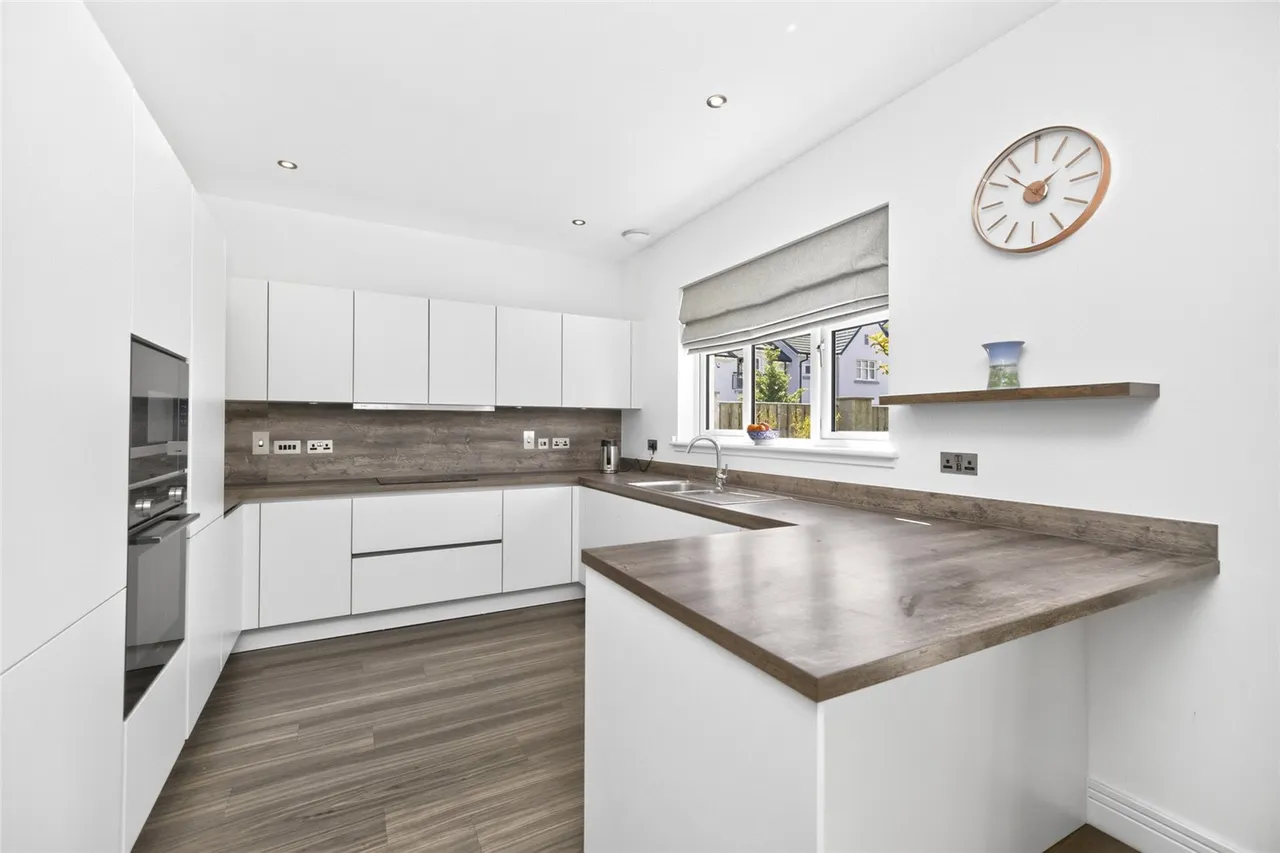 West Craigbank Avenue, Cults, AB15, photo 5