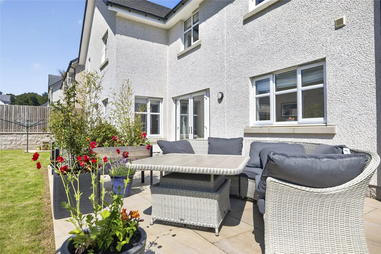 West Craigbank Avenue, Cults, AB15, photo 28