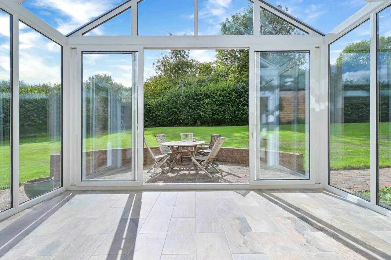 Broomstick Lane, Buckland Common, HP23, photo 6