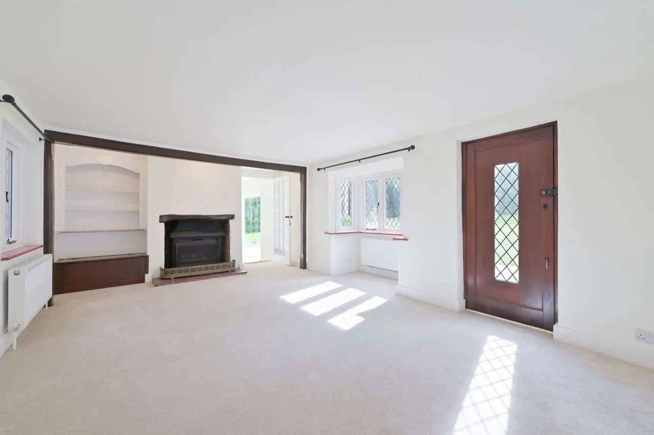 Broomstick Lane, Buckland Common, HP23, photo 8