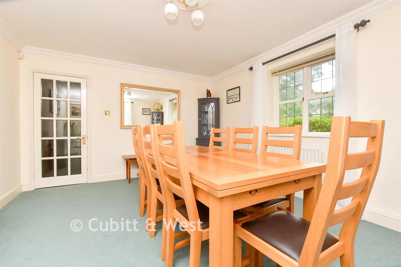 Reigate Road, Leatherhead, KT22, photo 7
