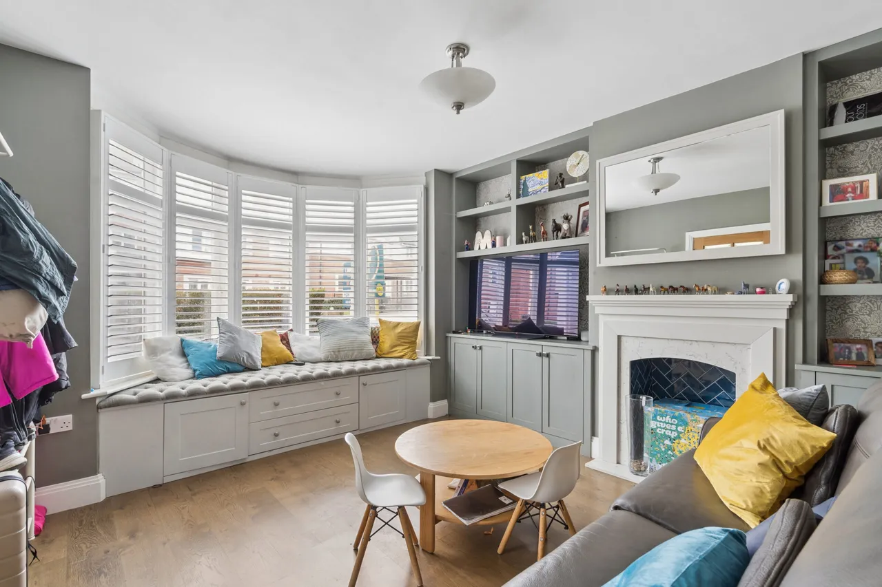 Aldenham Road, Bushey, WD23, photo 2